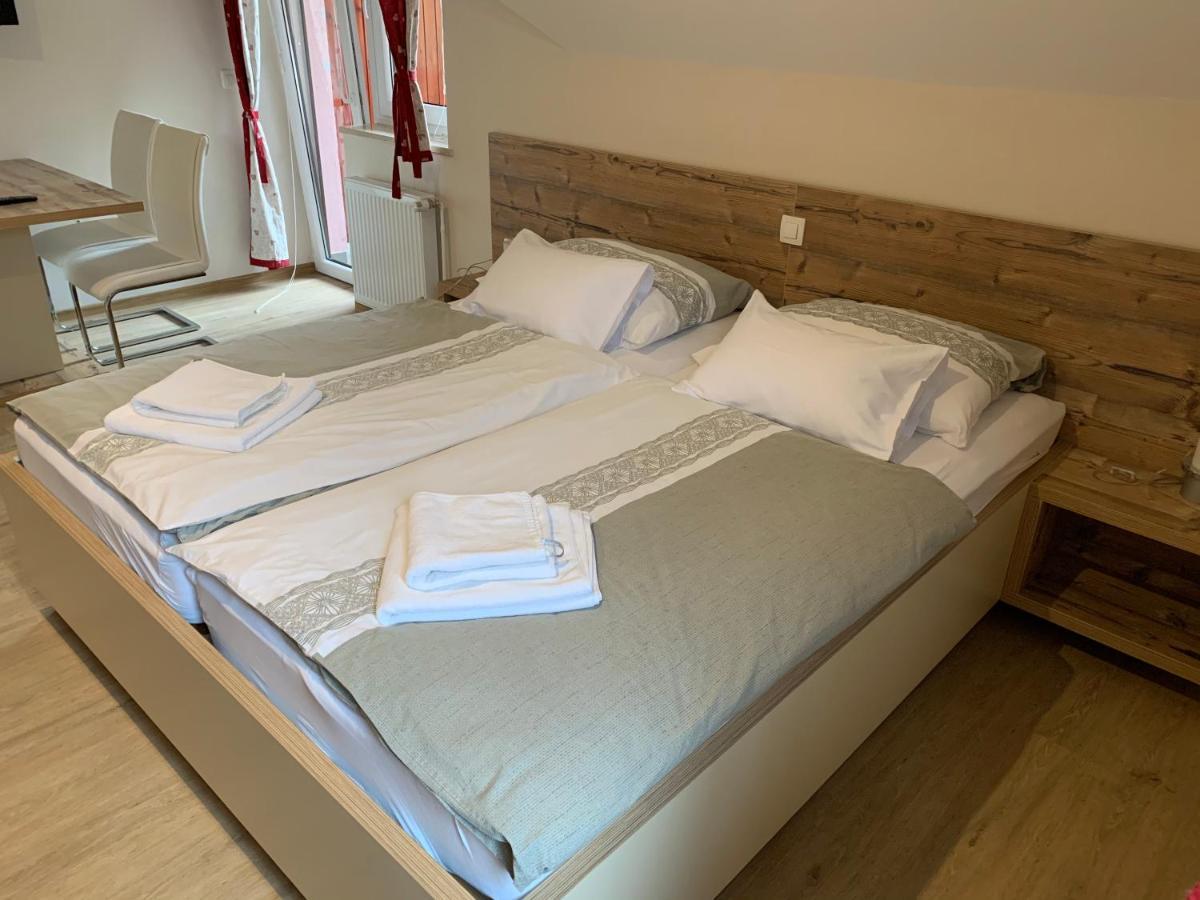 Guesthouse Veranda Mojstrana Εξωτερικό φωτογραφία