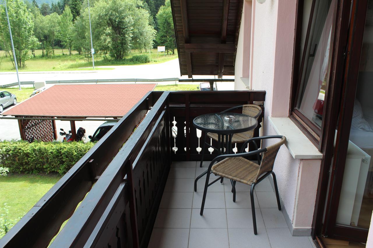 Guesthouse Veranda Mojstrana Εξωτερικό φωτογραφία