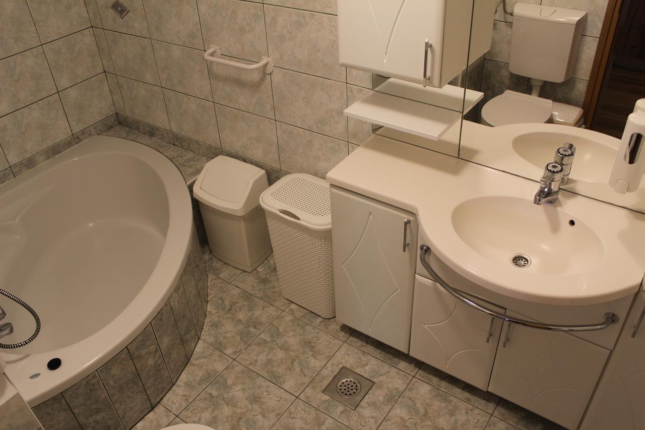 Guesthouse Veranda Mojstrana Εξωτερικό φωτογραφία
